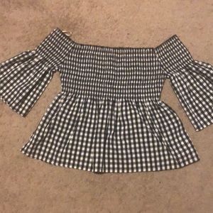 Hollister flared arm shirt